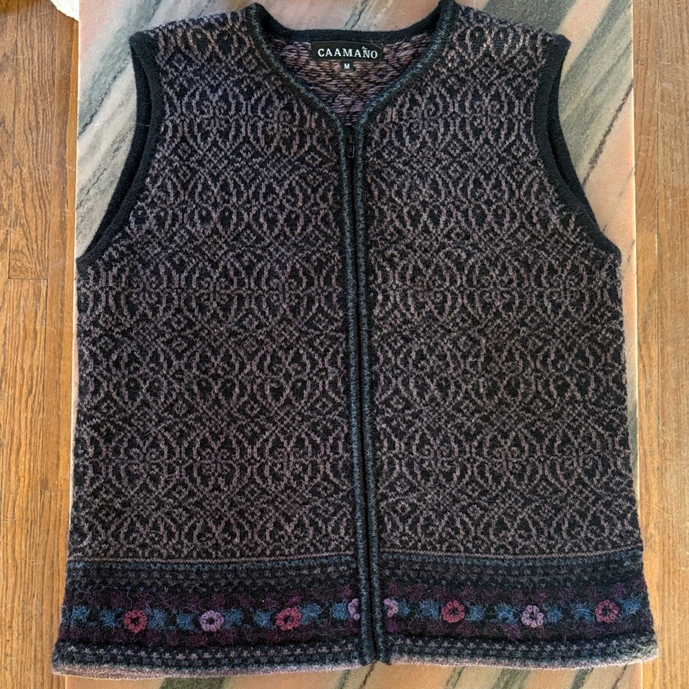 Caamano Peru Hand Knit 100% Alpaca Geometric Medallion Zip Front Sweater Vest M